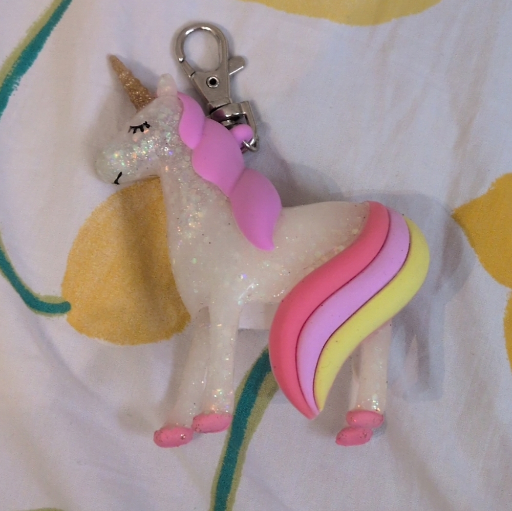 Bath And Body Works Unicorn Sanitizer Holder Keychain PocketBac